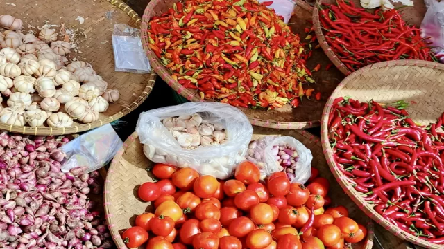 Lonjakan Harga Bawang dan Cabai di Pekan Kedua Desember